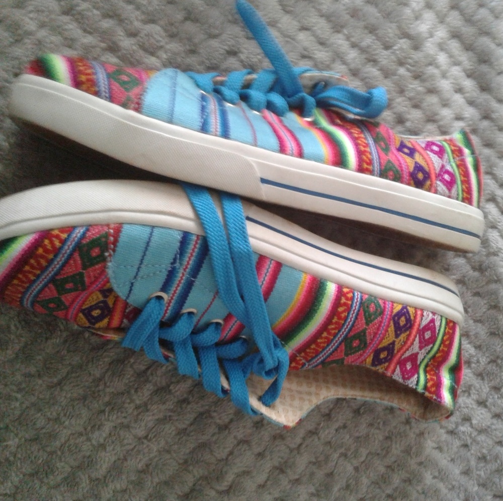 Innkas Blue Mist Low Top